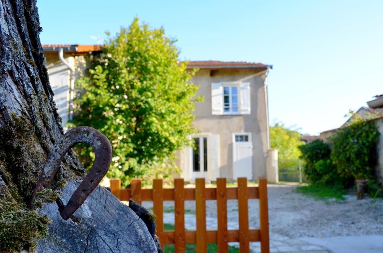 Le Gite Des Sureaux Rarecourt Екстер'єр фото
